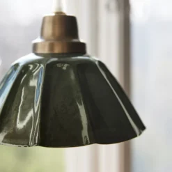Lámpara colgante PR Home Ester, verde, Ø 17 cm, hierro, enchufe