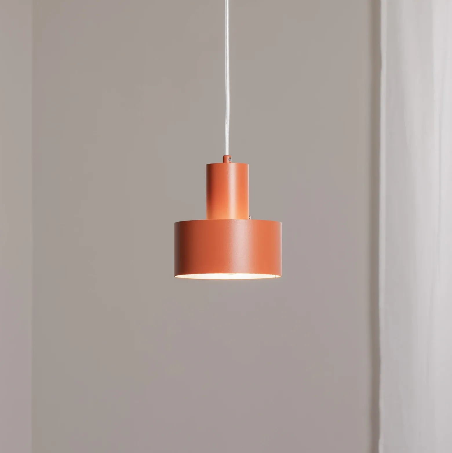 Lámpara colgante Rif S, rojo ladrillo, 1 luz, Ø 15 cm, acero