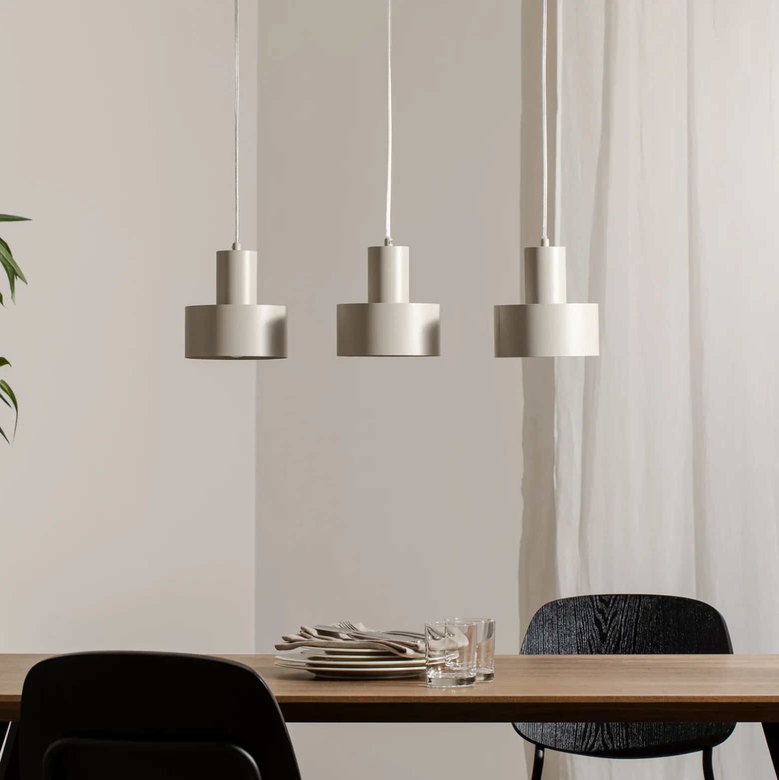 Lámpara colgante Rif 3, taupe, 3 luces, lineal, acero