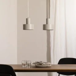 Lámpara colgante Rif 2, taupe, 2 luces, lineal, acero