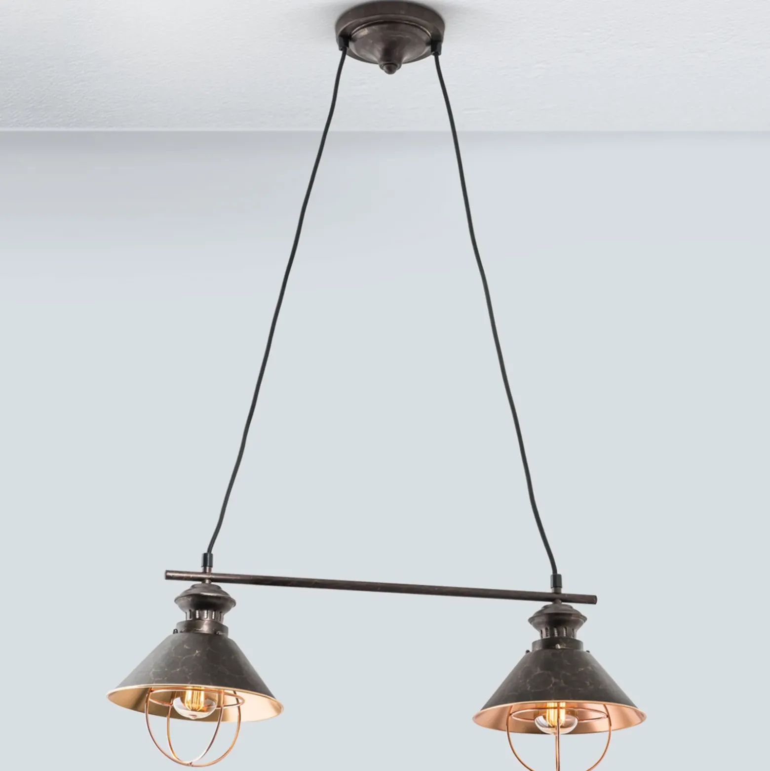 Lámpara colgante Shanta 2 bombillas, cobre negro