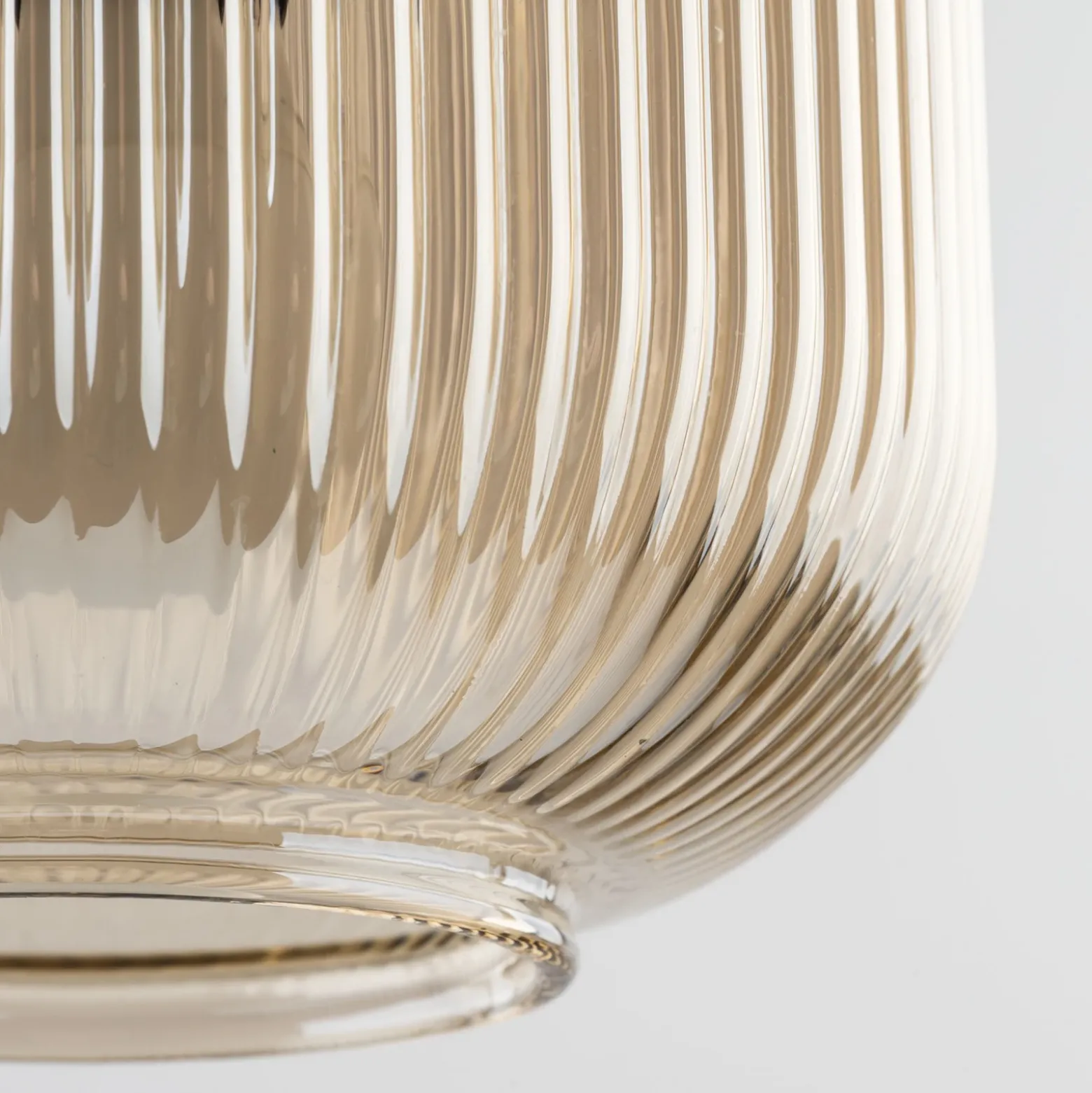 Lámpara colgante Sophia, color coñac/negro, cristal, Ø 15 cm, E14
