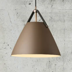 Lámpara colgante Strap con pantalla metálica beige, 27 cm