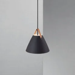 Lámpara colgante Strap en negro, Ø 27 cm
