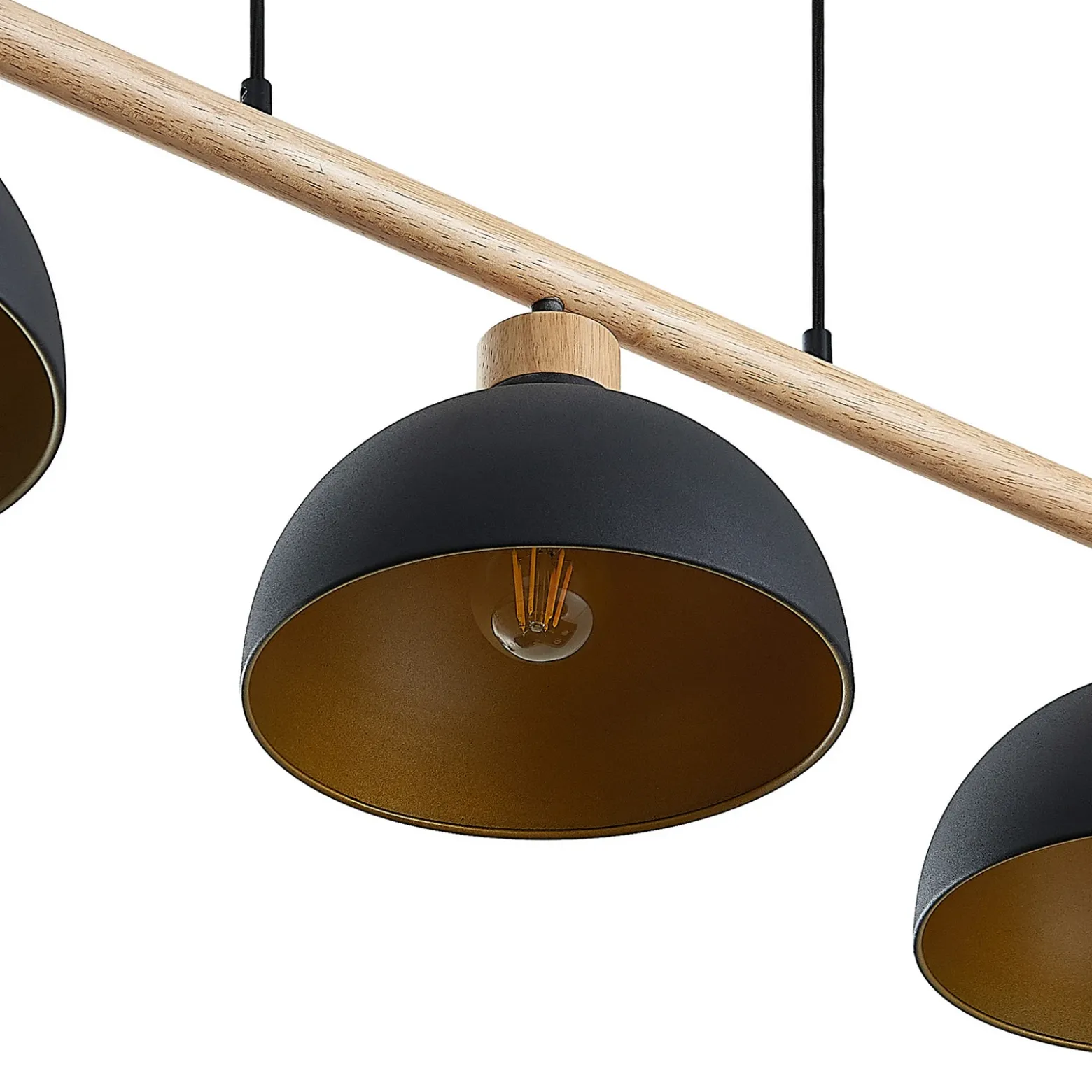 Lámpara colgante Tirzana de Lindby, 3 luces, negra, metal, madera