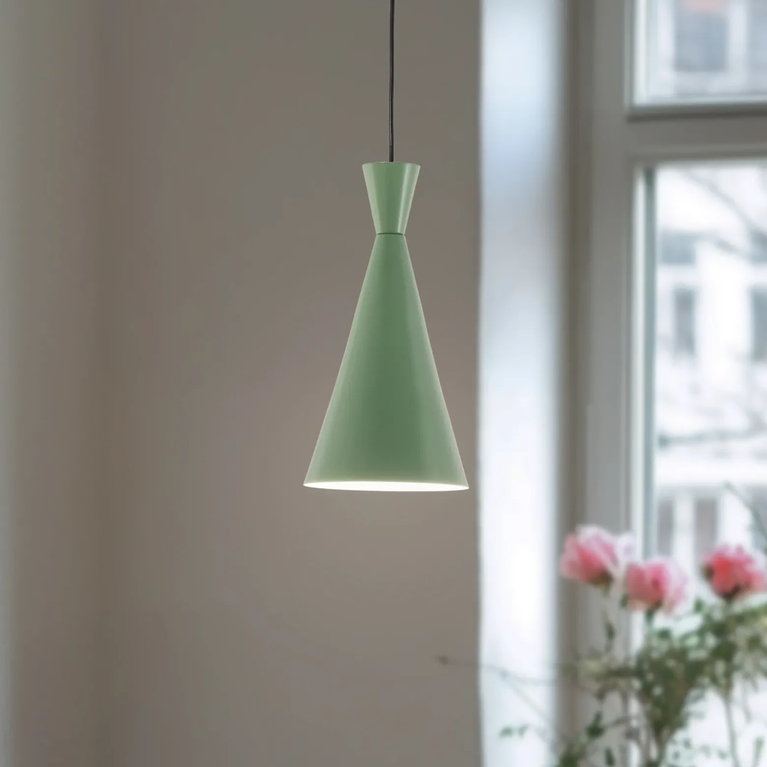 Lámpara colgante Tom, verde menta, metal, Ø 19 cm, E27