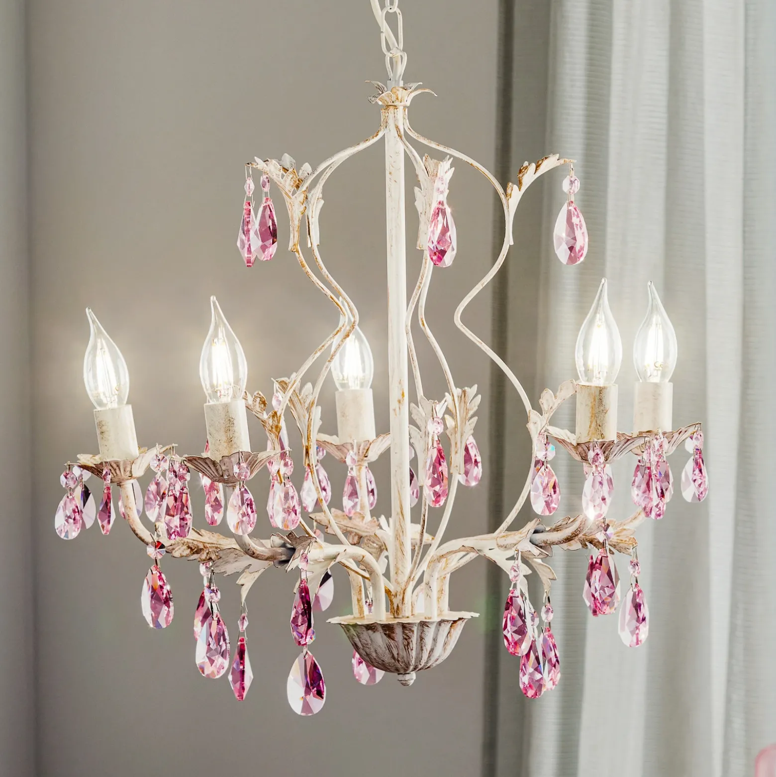 Lámpara de araña Kate, 5 luces, cristal blanco y rosa