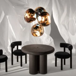 Lámpara de araña LED Melt Chandelier de Tom Dixon, color dorado