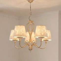 Lámpara de araña Sofia Ecrie beige/dorado, 5 luces, tejido y acero, casquillo
