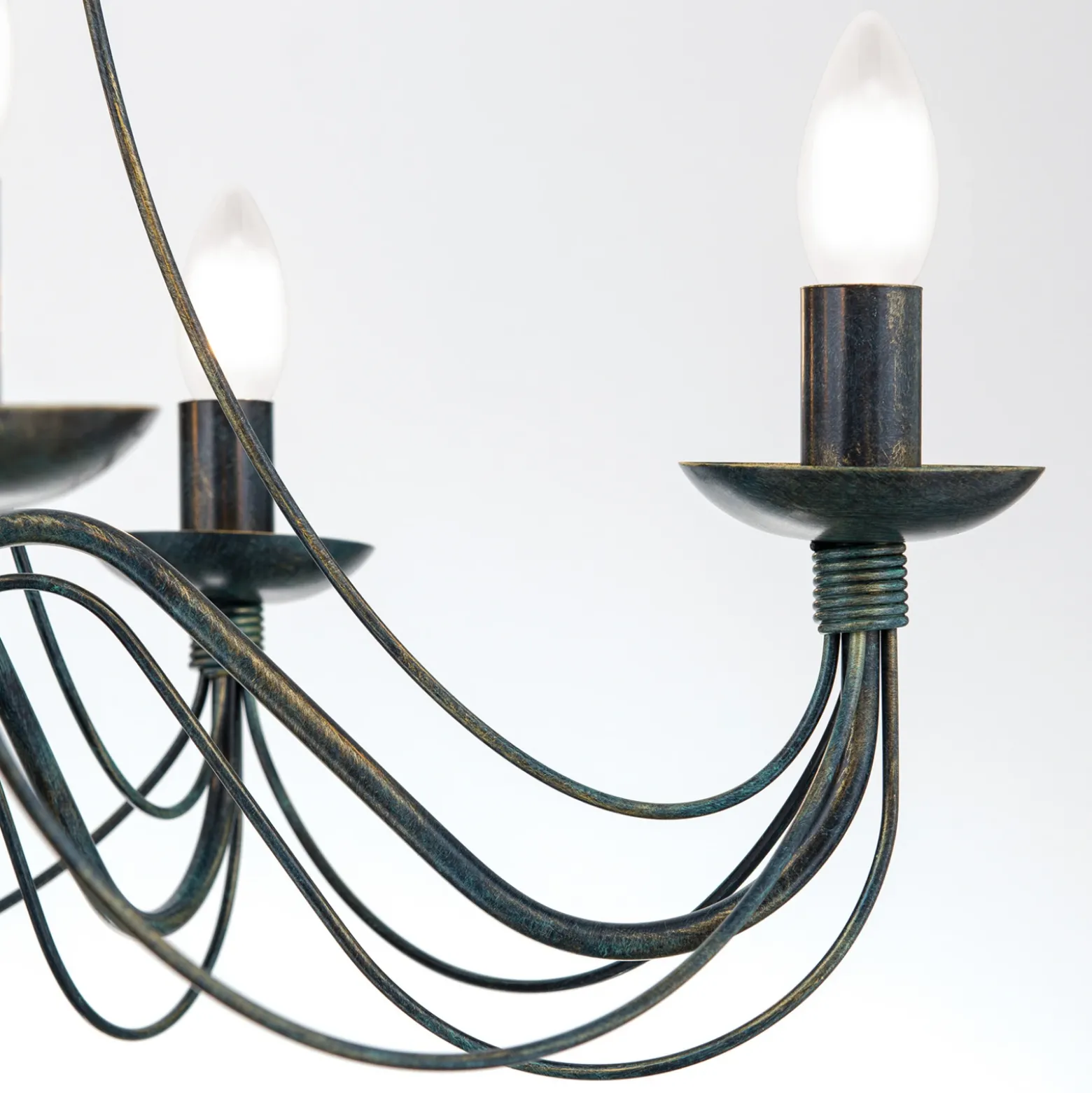 Lámpara de araña Vela, cinco luces, negro-verde antiguo