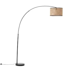 Lámpara de arco Wiley con ratán