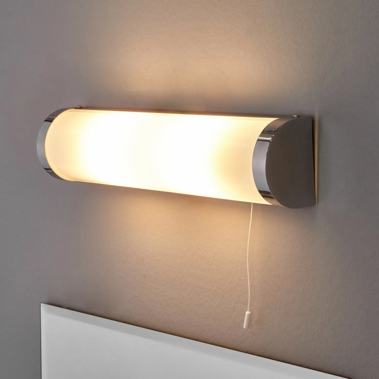 Lámpara de baño sencilla Liana IP44