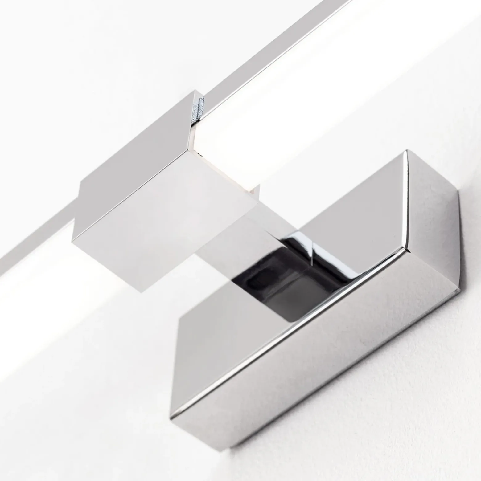 Lámpara de espejo cuarto de baño Argo LED 35,5 cm