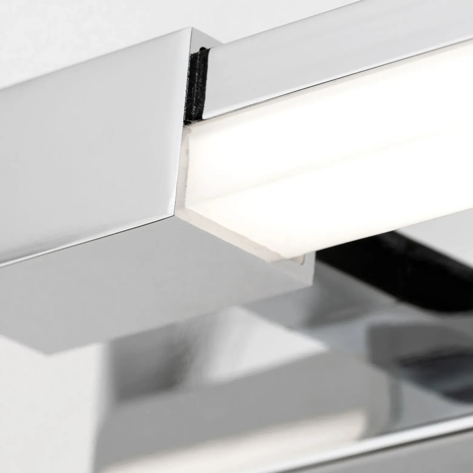 Lámpara de espejo cuarto de baño Argo LED 55,5 cm