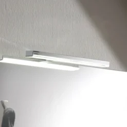 Lámpara de espejo LED Esther S3, bajo consum. IP44