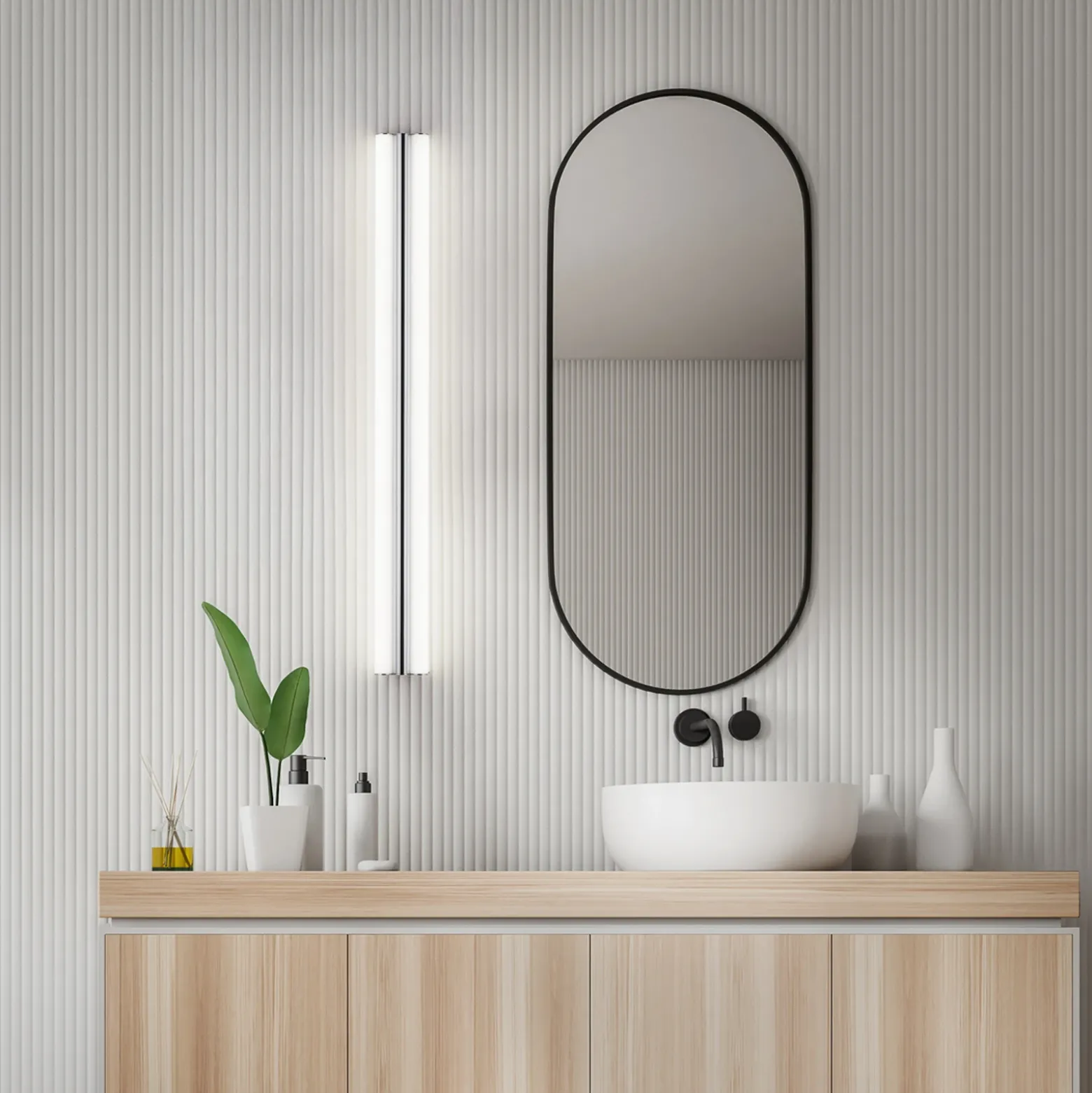 Lámpara de espejo LED Helestra LOOM, longitud 90 cm, cromada, IP44