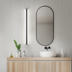 Lámpara de espejo LED LOOM de Helestra, longitud 120 cm, negro, IP44