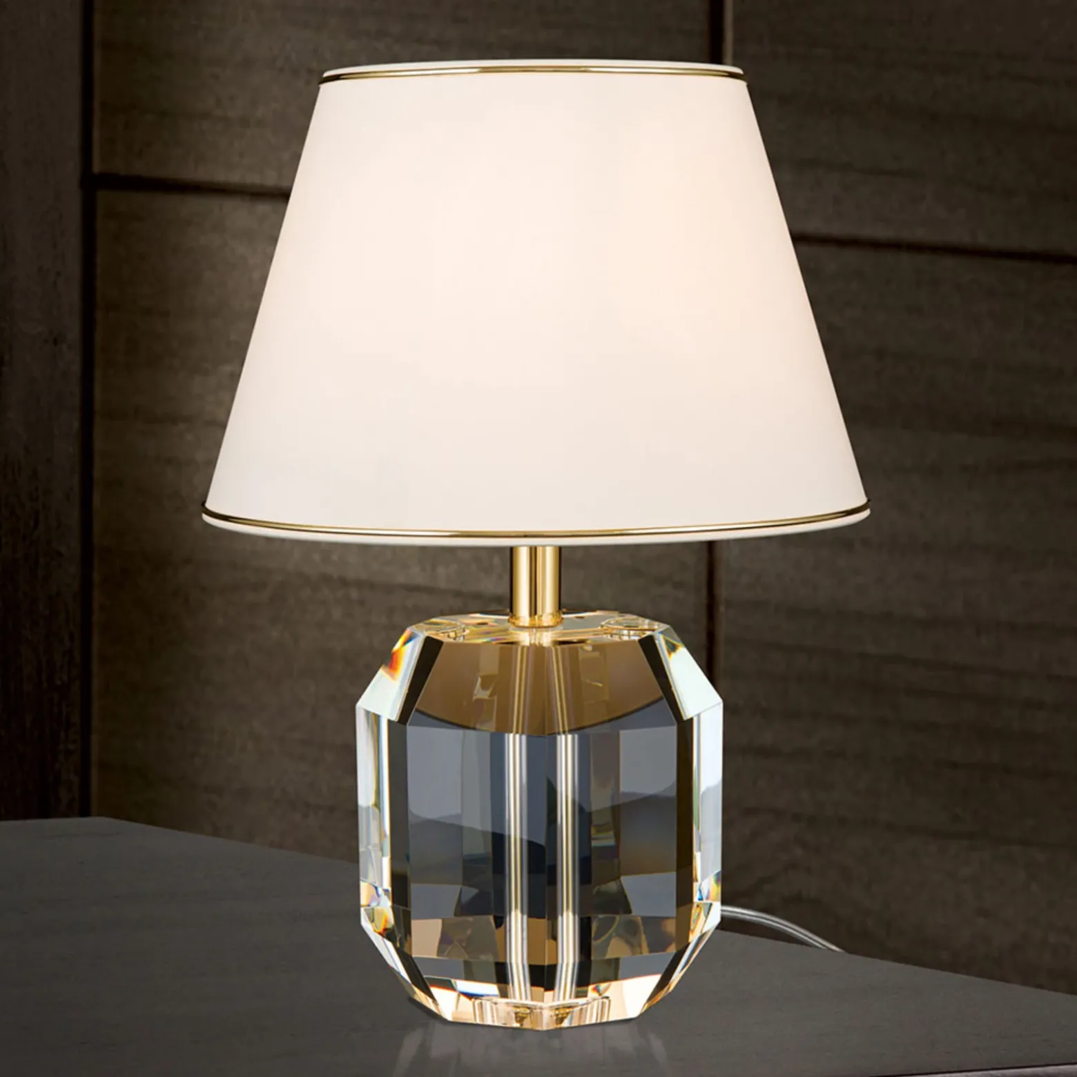 Lámpara de mesa Alexis con cristal oro/crema