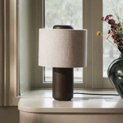 Lámpara de mesa Bosco de Globen Lighting, beige/marrón, altura 39 cm