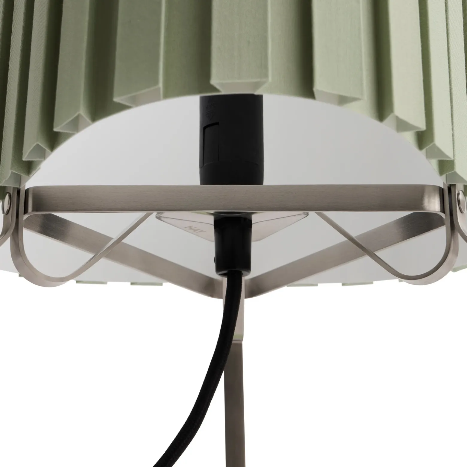 Lámpara de mesa Canelé de HAY, verde, altura 37 cm, casquillo E14, tela