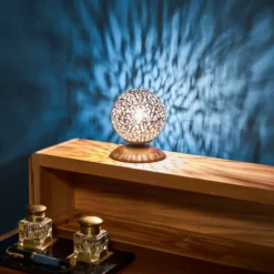 Lámpara de mesa con pantalla esférica, 10 cm Ø