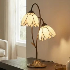 Lámpara de mesa de estilo Tiffany Liliana, 2 luces