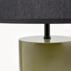 Lámpara de mesa Eliano de KARE, verde, poliéster, 52 cm, E27