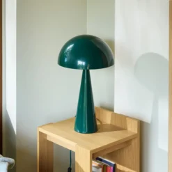 Lámpara de mesa HÜBSCH Mush, verde oscuro, metal, altura 50 cm