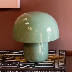 Lámpara de mesa KARE Mushroom, verde salvia, metal, 20 cm, E14