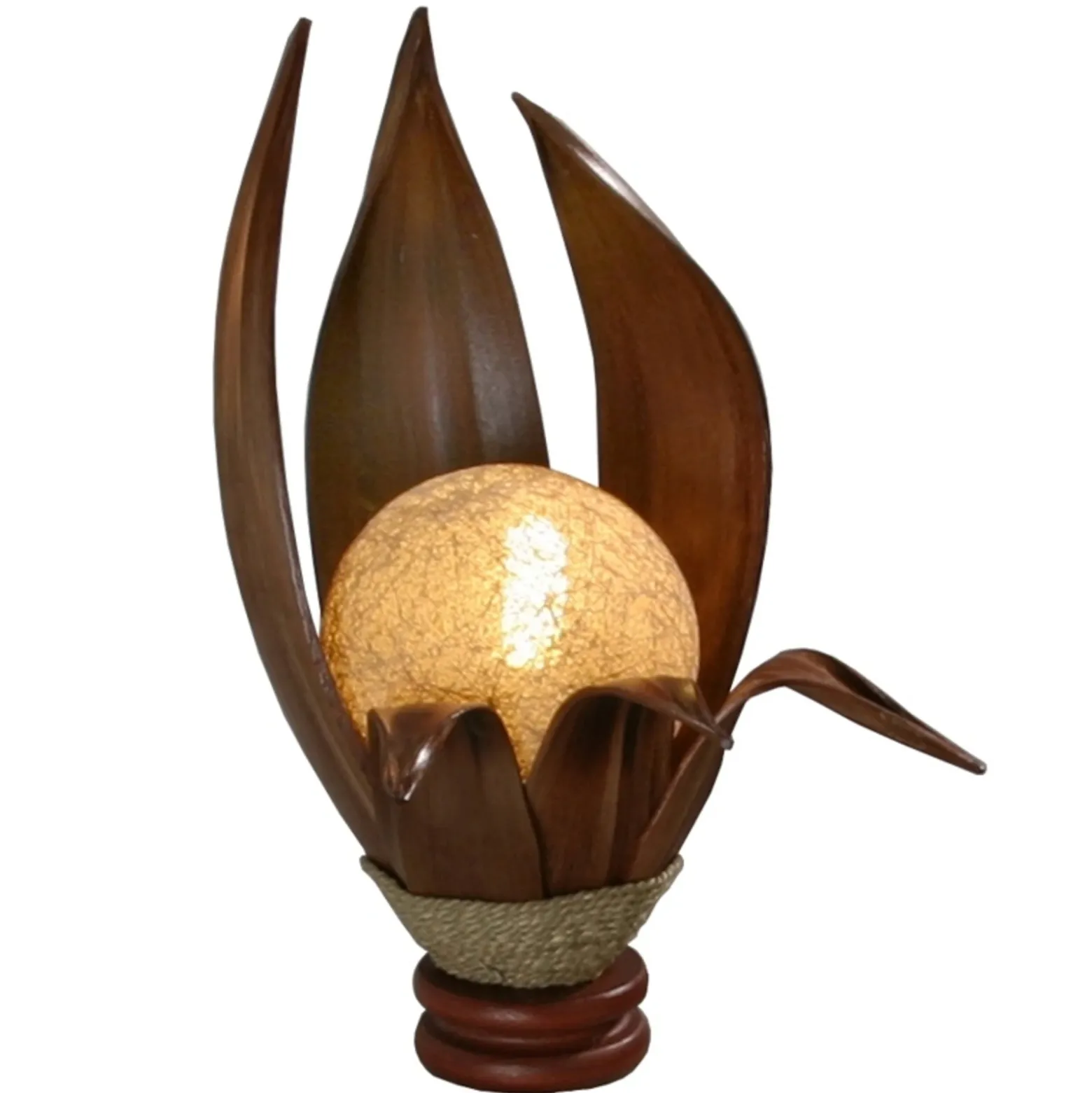Lámpara de mesa Karima, hojas de coco endurecidas