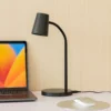 Lámpara de mesa LED Ailina de Lindby, altura 36 cm, negra, atenuable