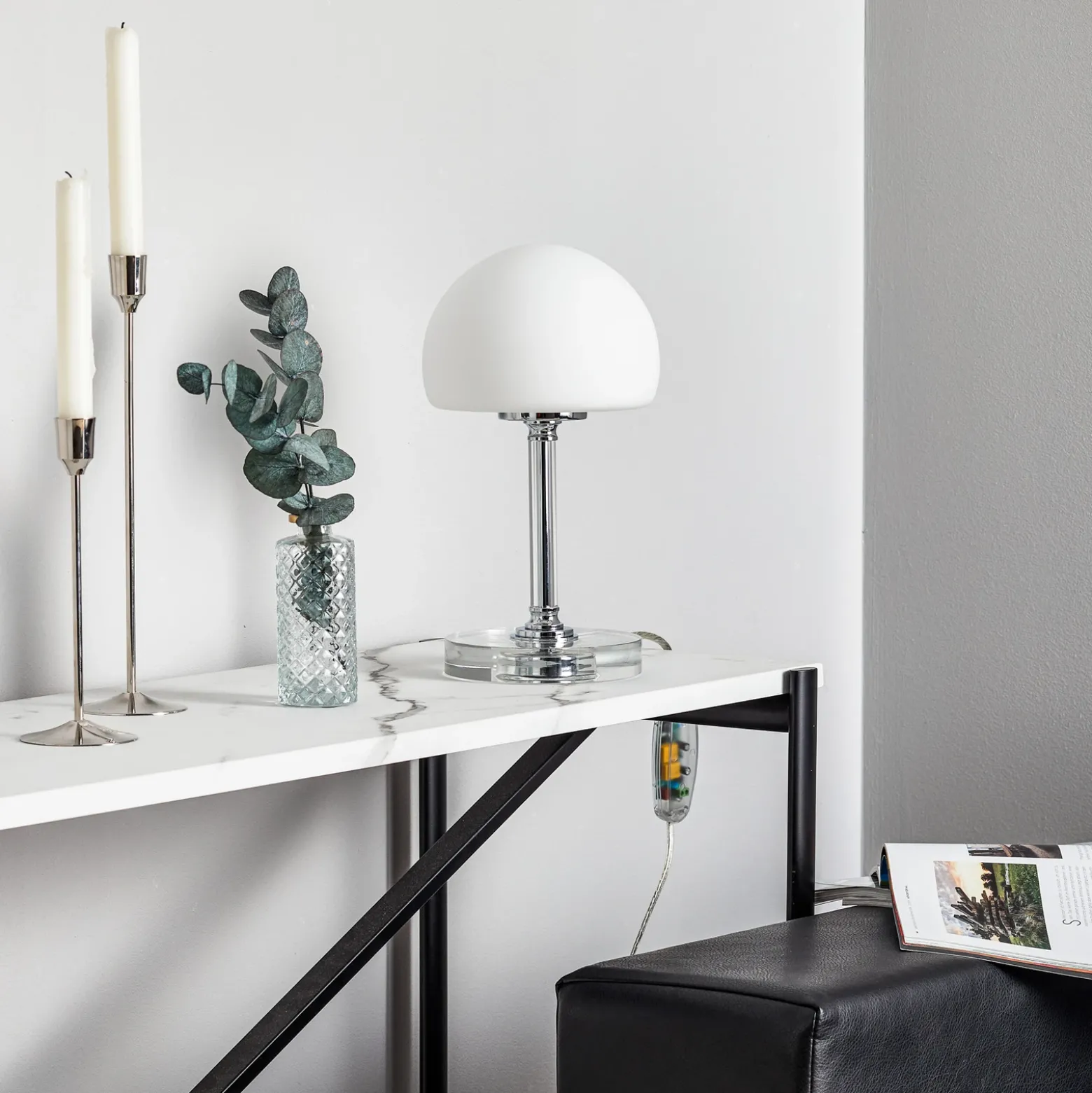 Lámpara de mesa LED Ancilla, cromada, regulador de intensidad de 30 cm,