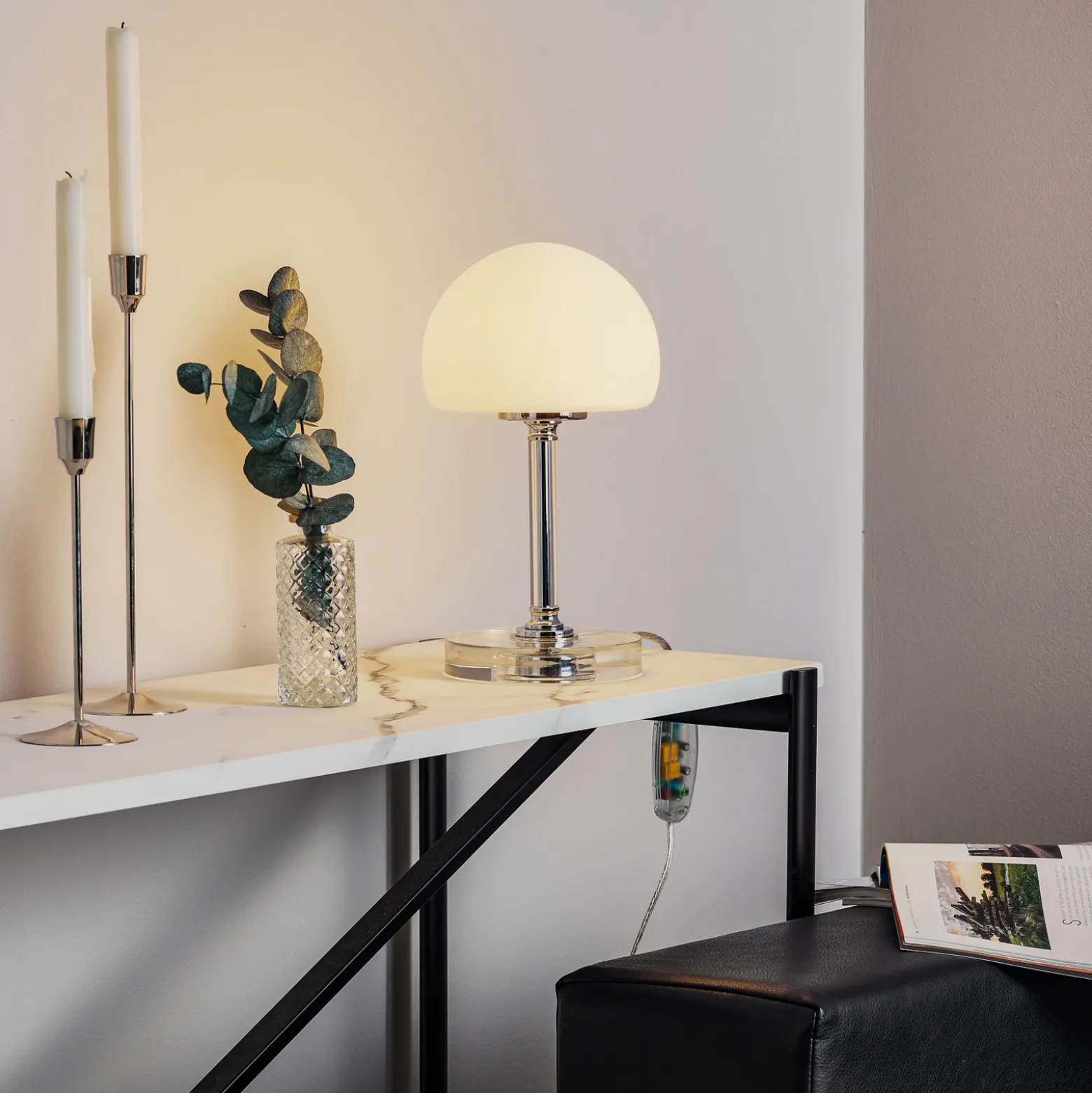 Lámpara de mesa LED Ancilla, cromada, regulador de intensidad de 30 cm,