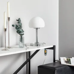 Lámpara de mesa LED Ancilla, cromada, regulador de intensidad de 30 cm,
