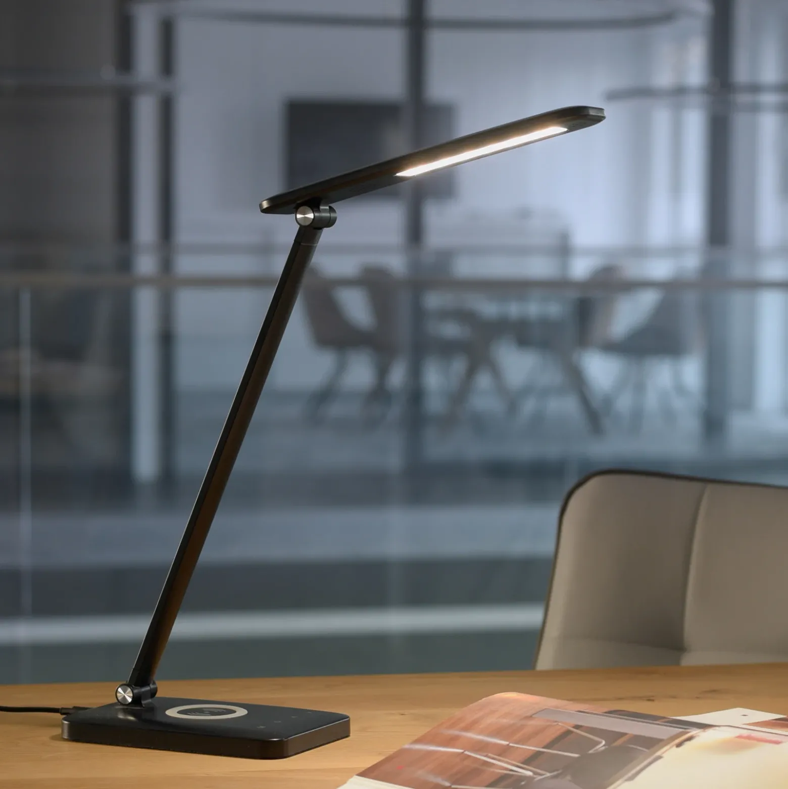 Lámpara de mesa LED Florentina, negro