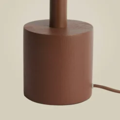 Lámpara de mesa LED GOOD & MOJO Okinawa, marrón, 35 cm, madera