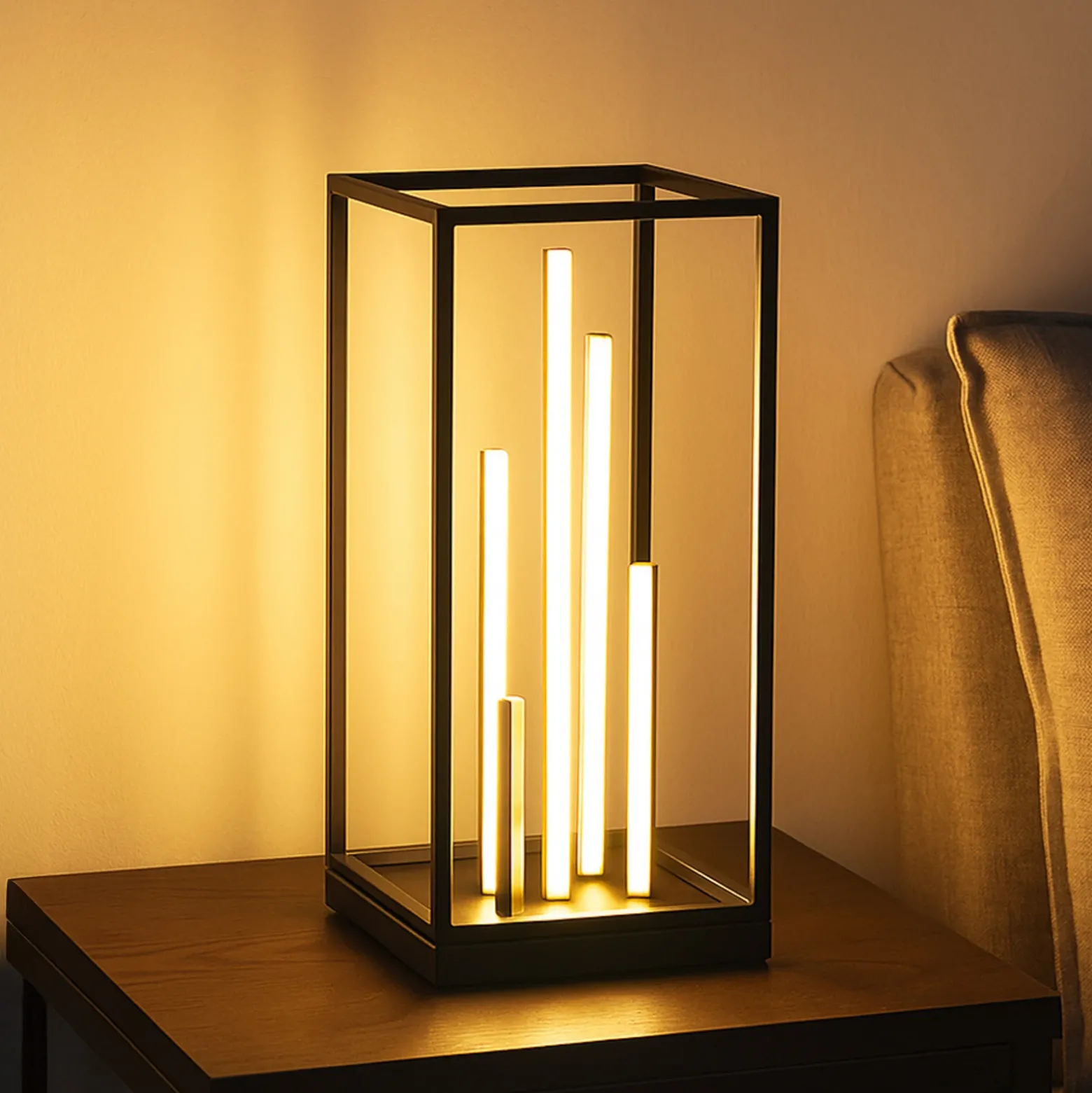 Lámpara de mesa LED Grid, negro/oro, metal, CCT, atenuable