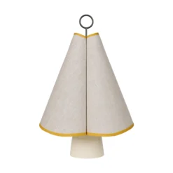 Lámpara de mesa LED Gubi Hornbæk, beige/amarillo, lona