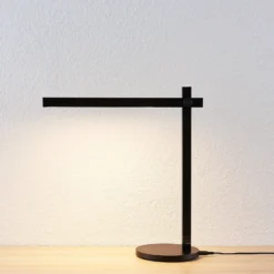 Lámpara de mesa LED Lindby Loretta, 43 cm, negra, CCT