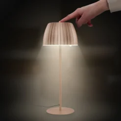 Lámpara de mesa LED Loca, marrón, altura 36 cm, metal/plástico