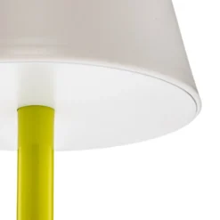 Lámpara de mesa LED Newgarden Lola Slim con batería, color lima