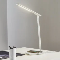 Lámpara de mesa LED Orbit con inducción plateada