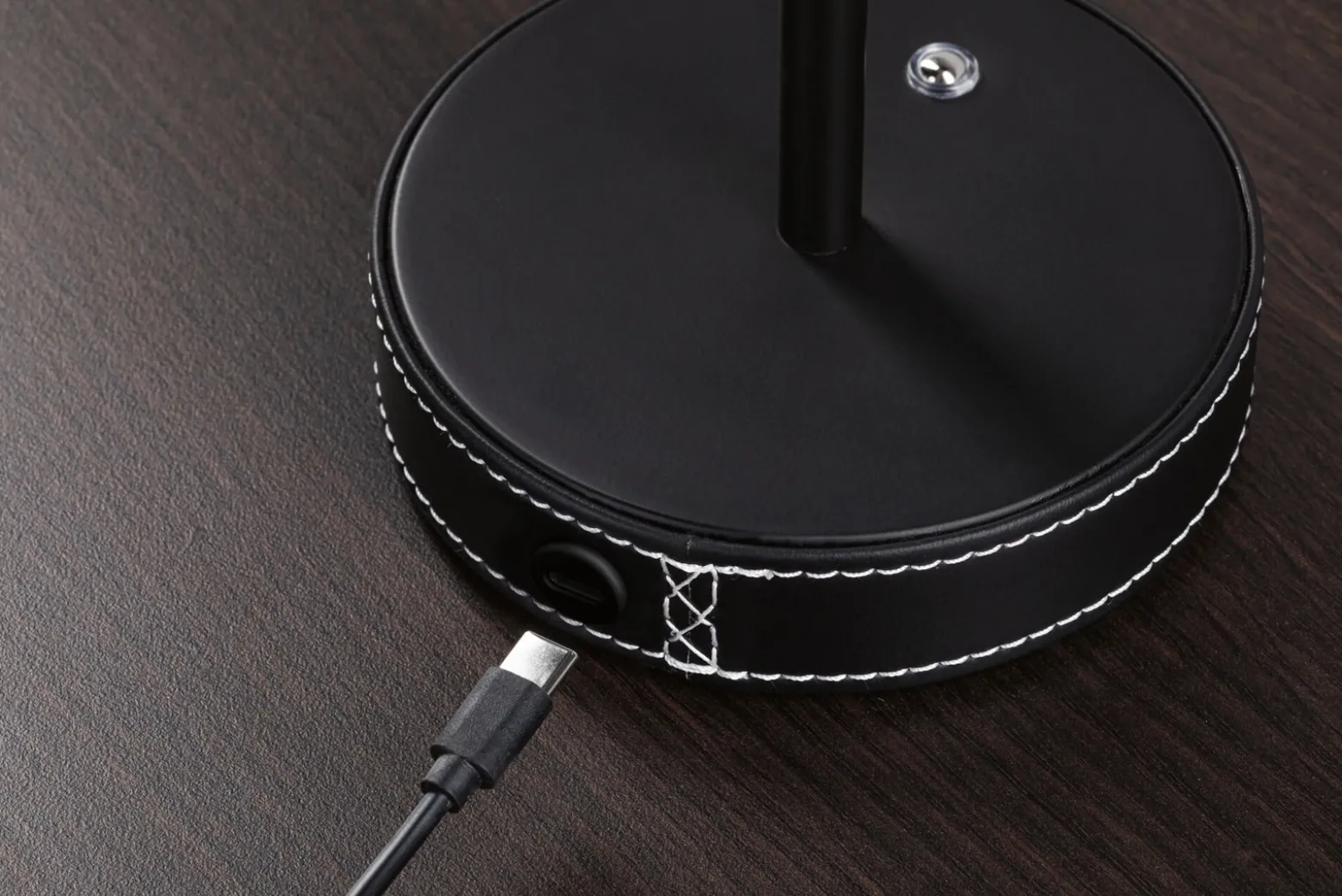 lámpara de mesa LED Pellini de Paulmann, negra, down, CCT