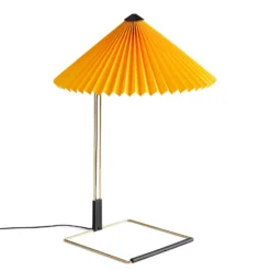 Lámpara de mesa LED plisada HAY Matin 380, amarilla
