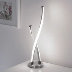 Lámpara de mesa LED Polina de Paul Neuhaus, plateada, metal, atenuable