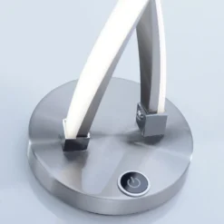 Lámpara de mesa LED Polina de Paul Neuhaus, plateada, metal, atenuable