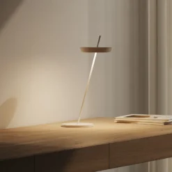Lámpara de mesa LED recargable Mahina, blanca, altura 36 cm, metal, CCT