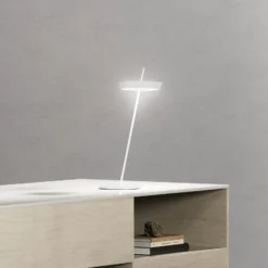 Lámpara de mesa LED recargable Mahina, blanca, altura 36 cm, metal, CCT