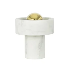 lámpara de mesa LED recargable Stone de Tom Dixon, color dorado, altura 19 cm
