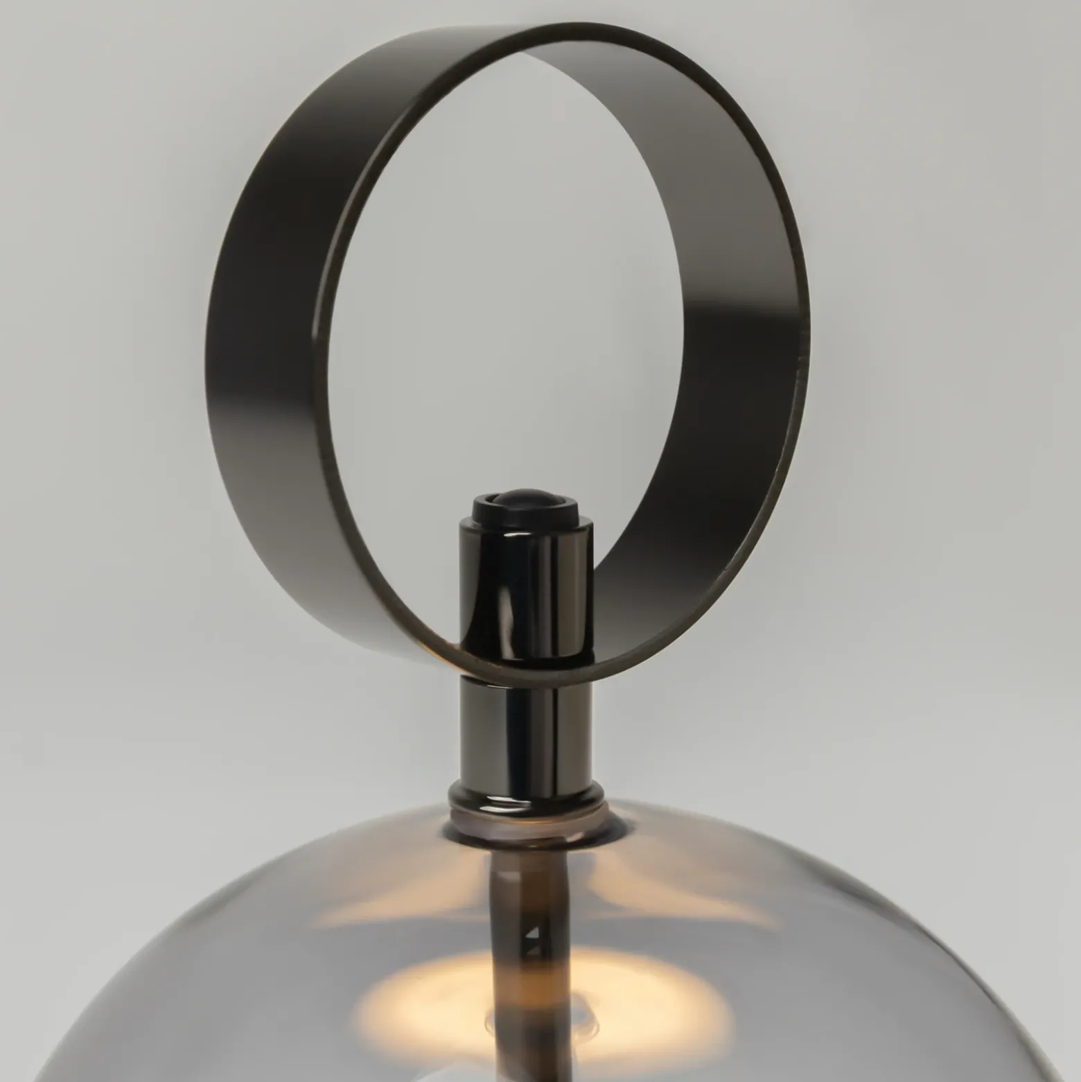 Lámpara de mesa LED recargable DOUBLE MOON, gris ahumado, altura 25 cm, cristal